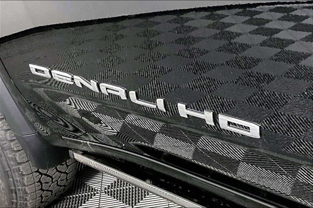 New 2026 Onyx Black GMC Denali image 10