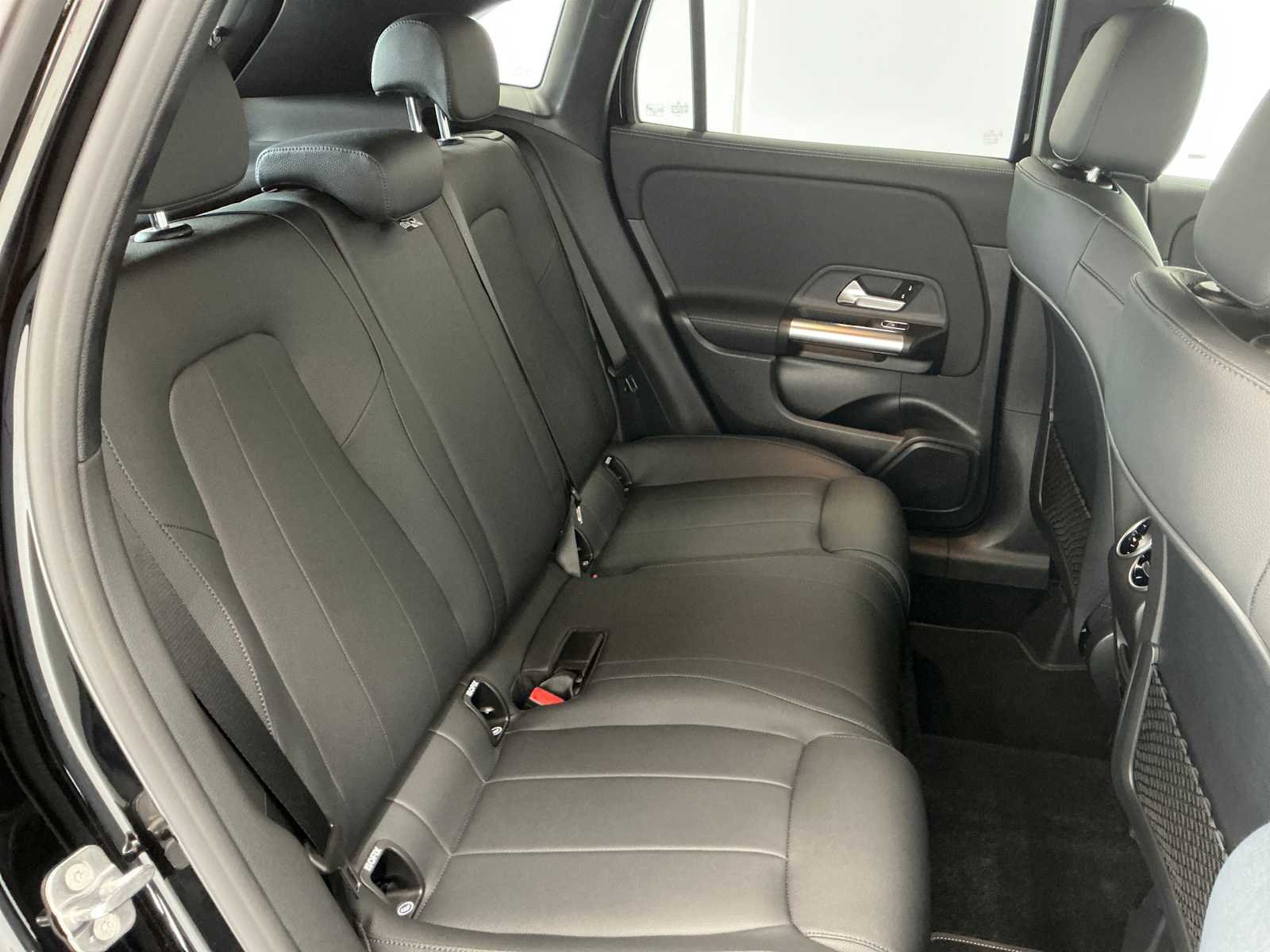 Certified Used 2026 Night Black Mercedes-Benz GLA 250 image 18