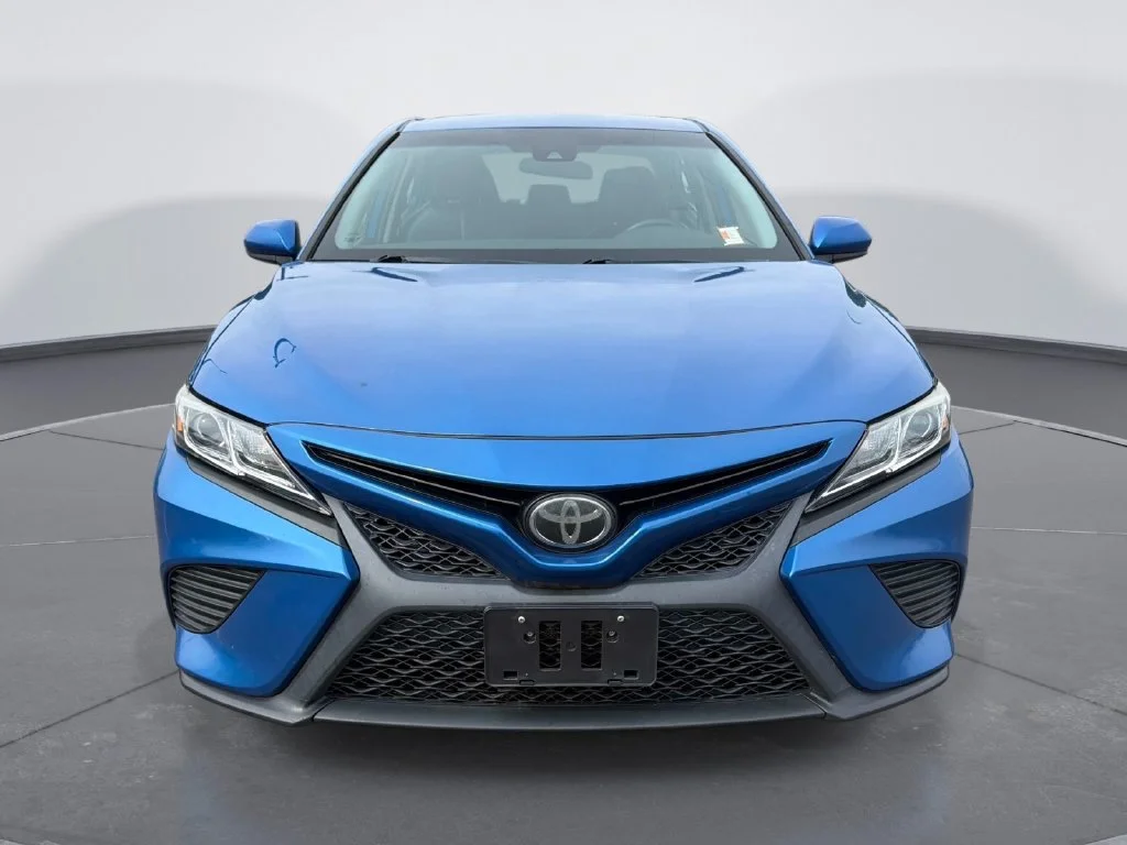 Used 2019 Blue Toyota SE image 2
