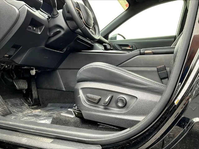 Used 2024 Black Toyota XLE image 40