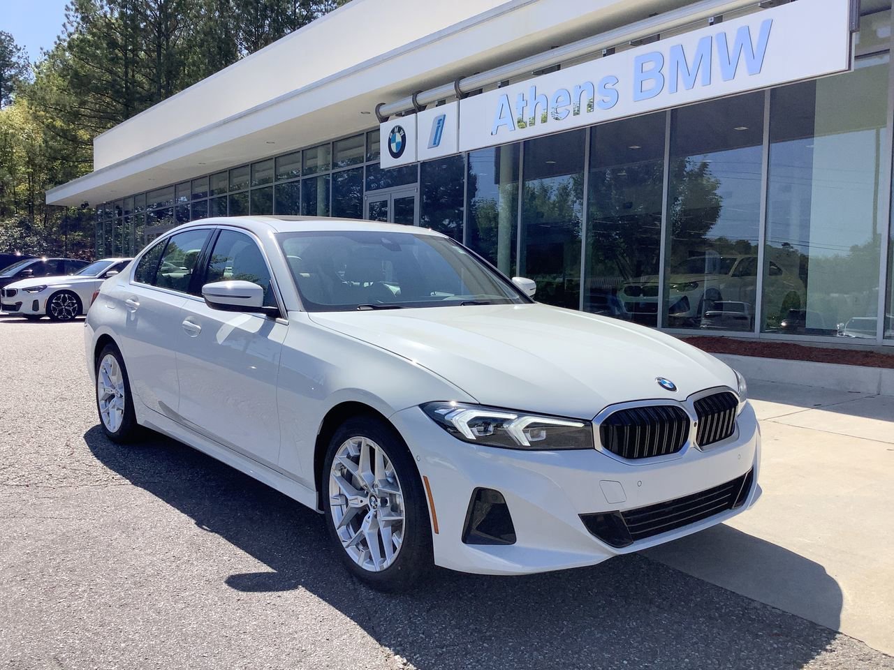 2025 BMW 3 Series 330i