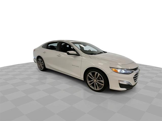 2023 Chevrolet Malibu LT, photo 2 of 12