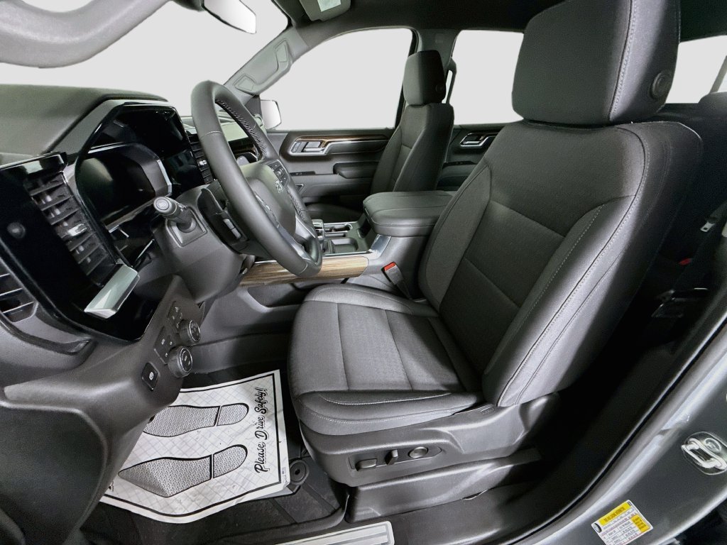 New 2026 Sterling Gray Metallic Chevrolet RST image 21