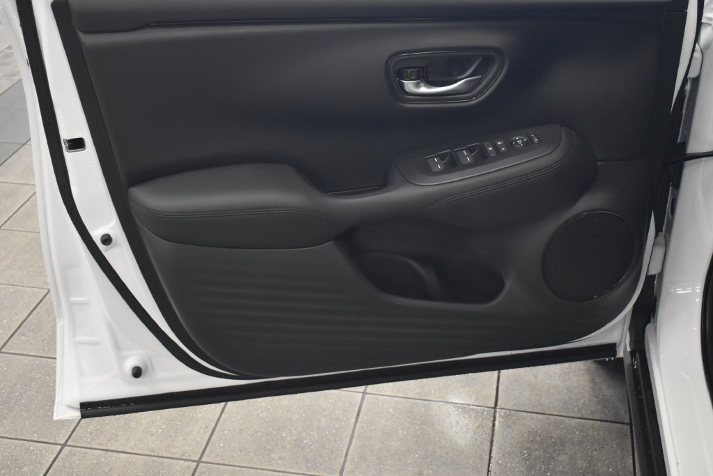 New 2027 Platinum White Pearl Honda LX image 8