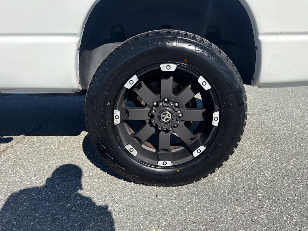 Used 2007 White Dodge Laramie image 30