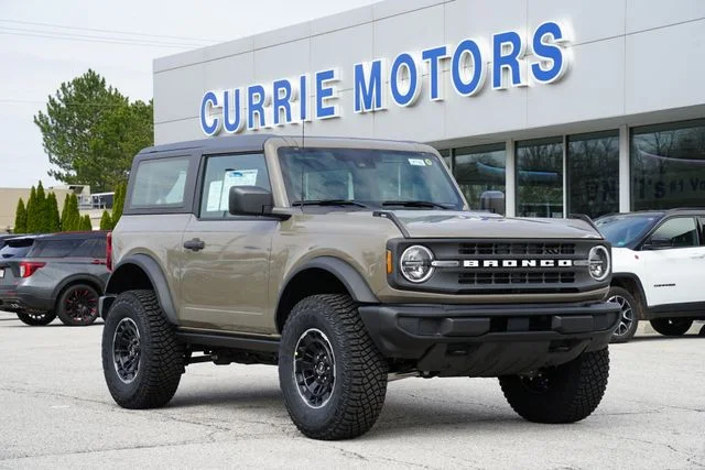 2026 Ford Bronco Base 4x4's photo