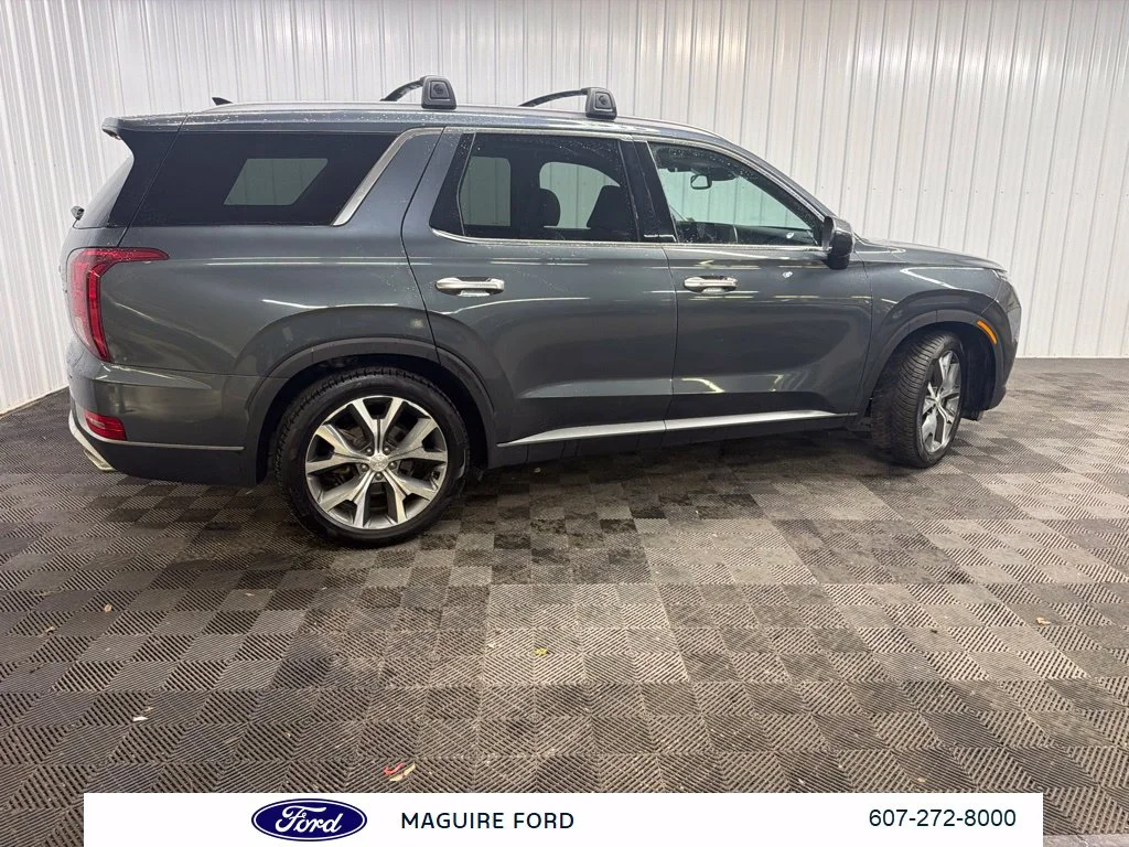 Used 2022 Gray Hyundai SEL image 7