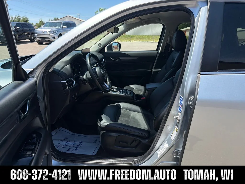Used 2021 Sonic Silver Metallic Mazda Touring image 9