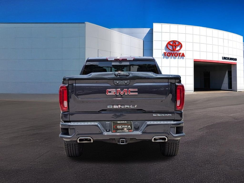 Used 2022 Silver GMC Denali image 11