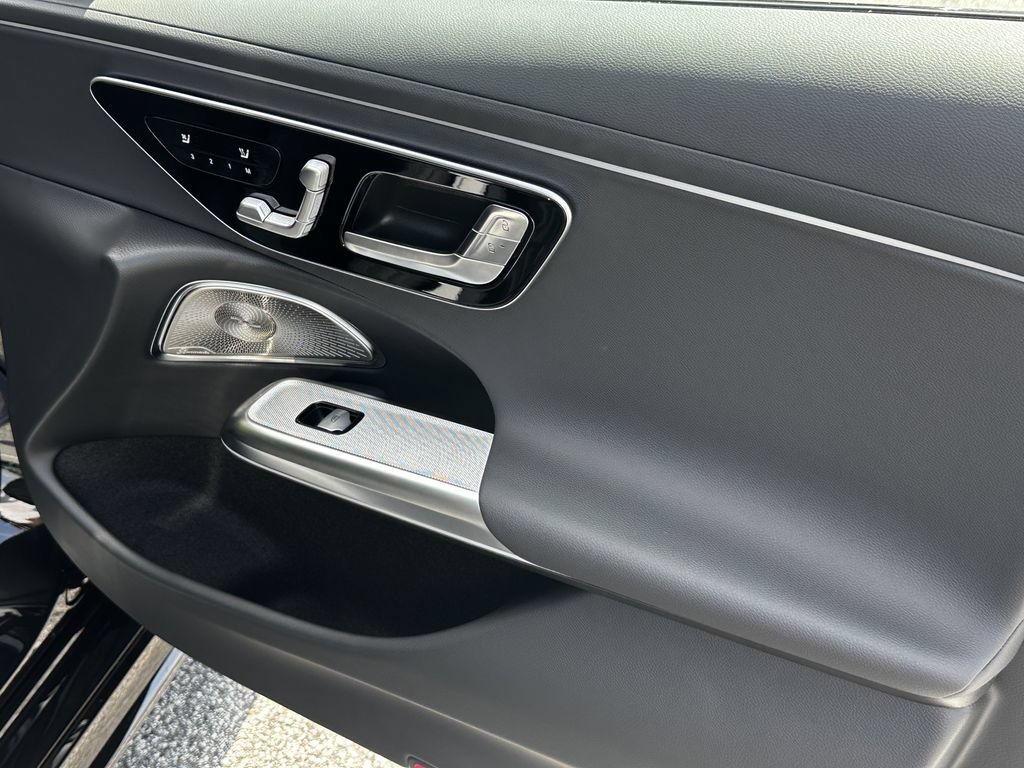 New 2027 Obsidian Black Metallic Mercedes-Benz E 450 image 54