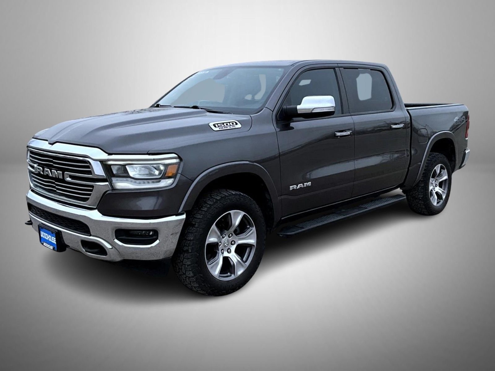 2020 RAM 1500 Laramie 4x4 Crew Cab 5'7's photo