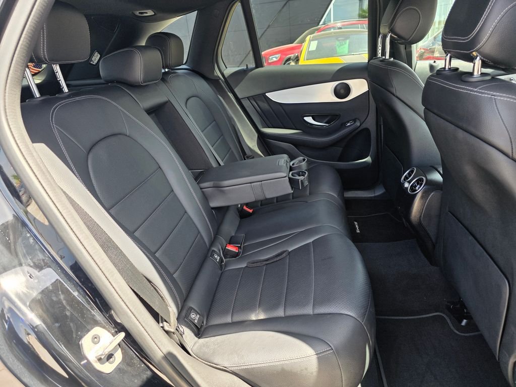 Used 2022 Black Mercedes-Benz GLC 300 image 14