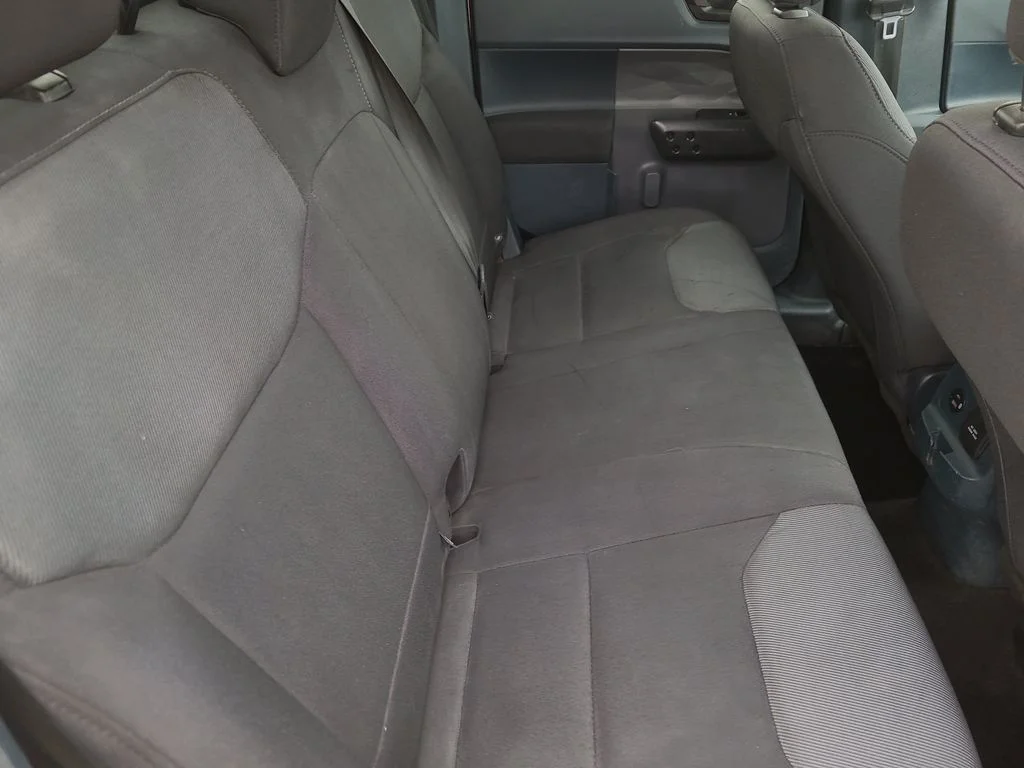 Used 2022 White Ford XL image 13