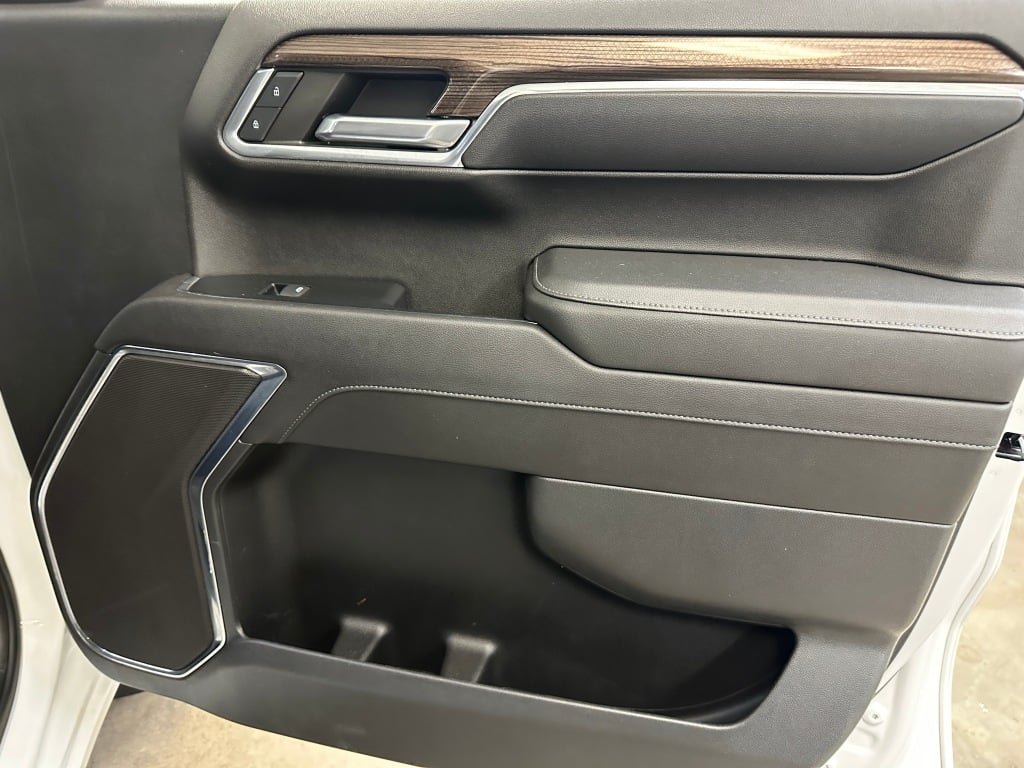 2023 Chevrolet Silverado 1500 LT - Photo 30