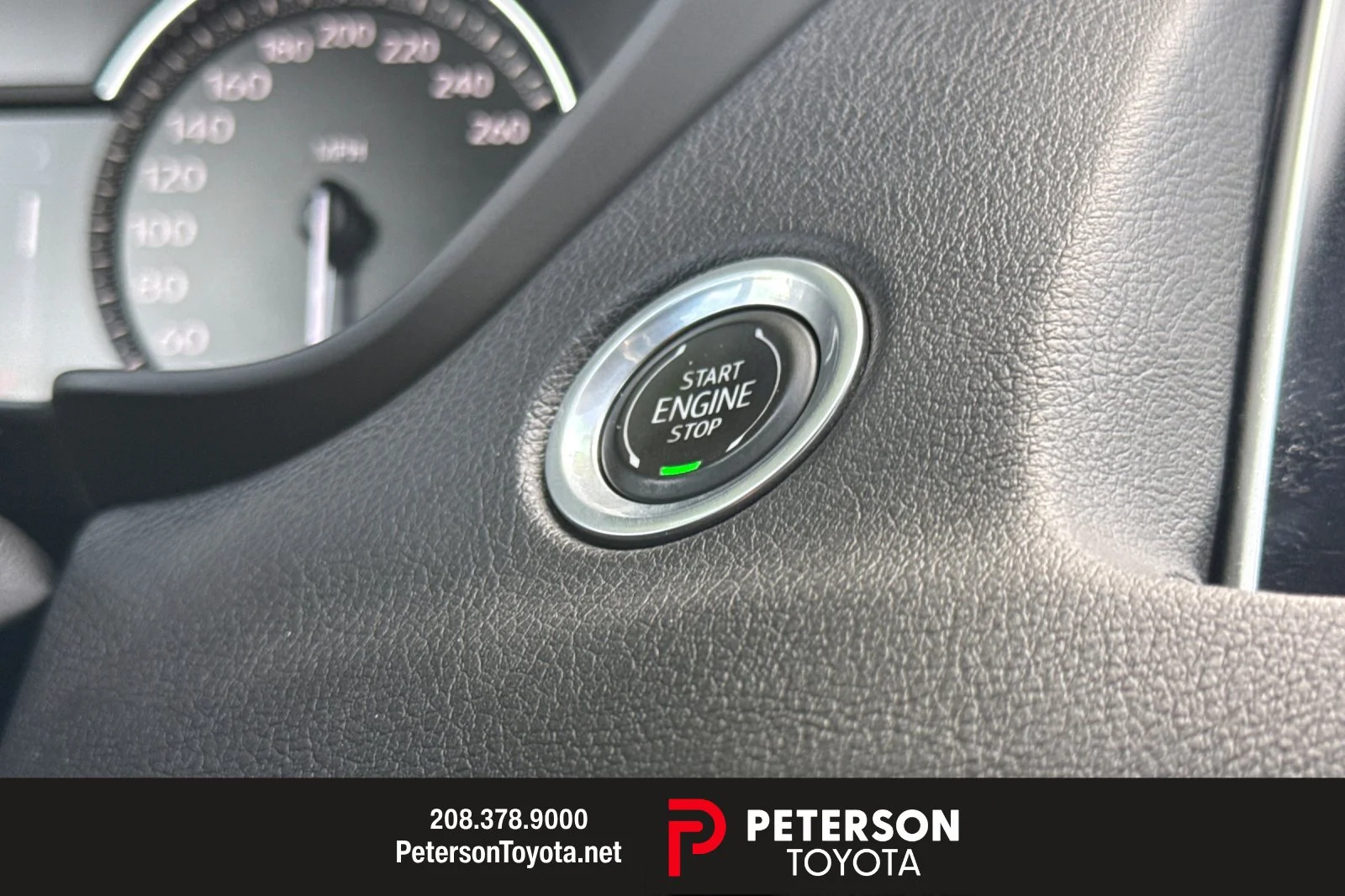 Used 2023  Cadillac Sport image 21