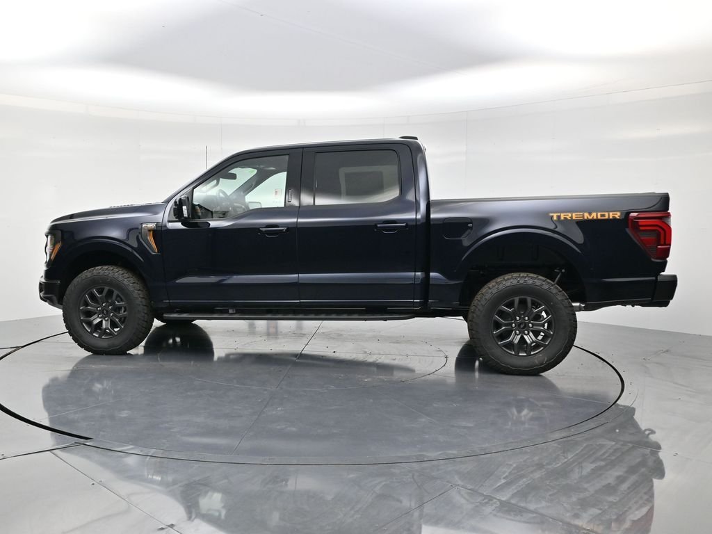 New 2026 Antimatter Blue Metallic Ford XLT image 8