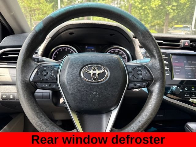 Used 2018 Gray Toyota LE image 17