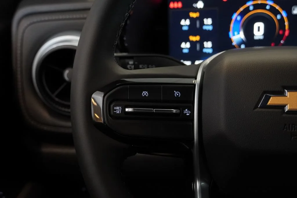 New 2026 Summit White Chevrolet LT image 19