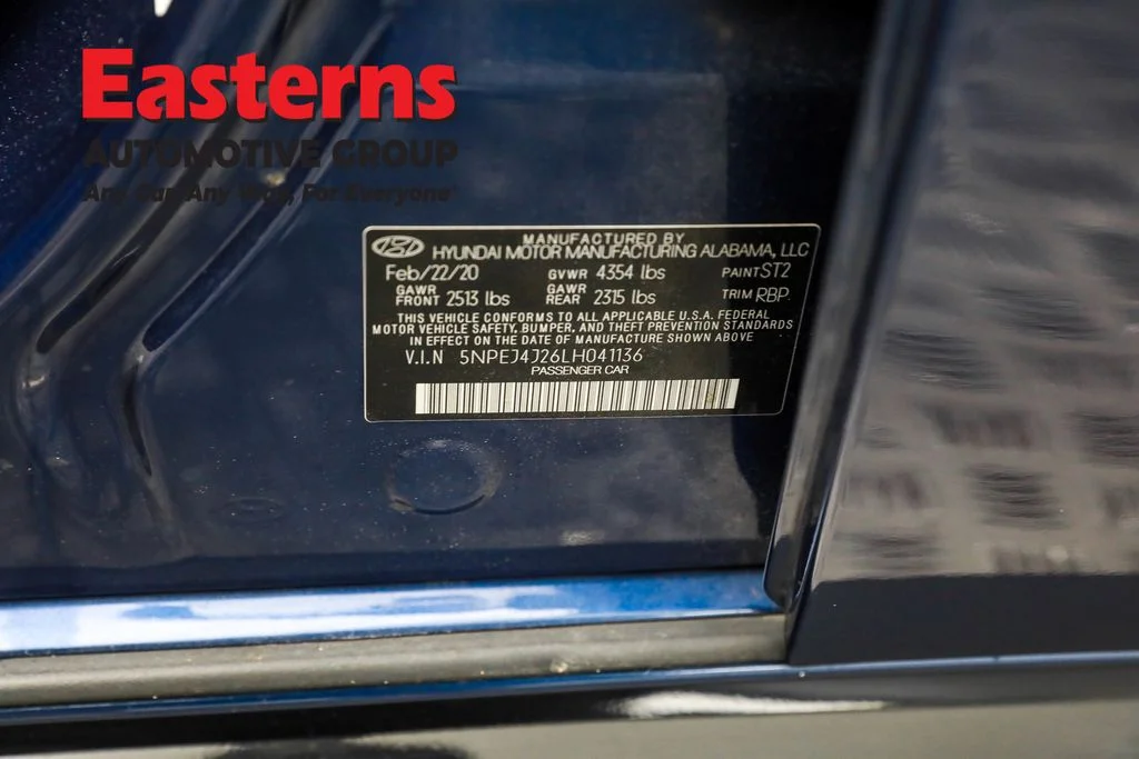Used 2020 Blue Hyundai SEL Plus image 33
