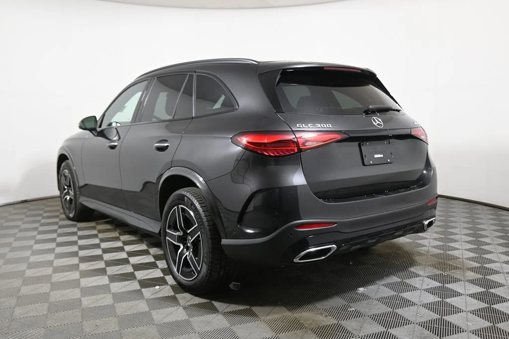 Certified Used 2026 Gray Mercedes-Benz GLC 300 image 5