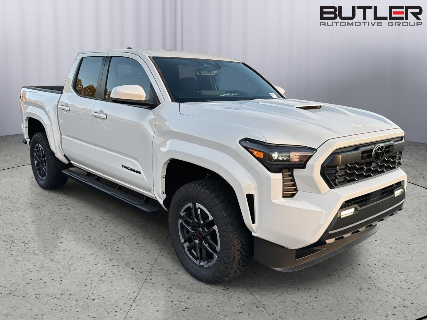 2026 Toyota Tacoma TRD Sport - Photo 6
