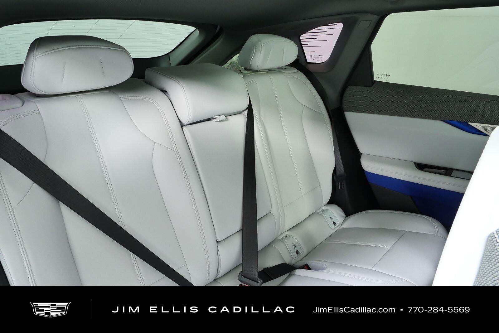 2027 Cadillac OPTIQ Luxury - Photo 58