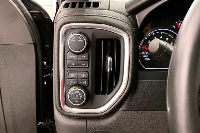 Used 2020 Black Chevrolet RST image 37