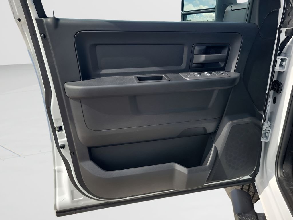 2026 RAM Ram 3500 Pickup Tradesman - Photo 41