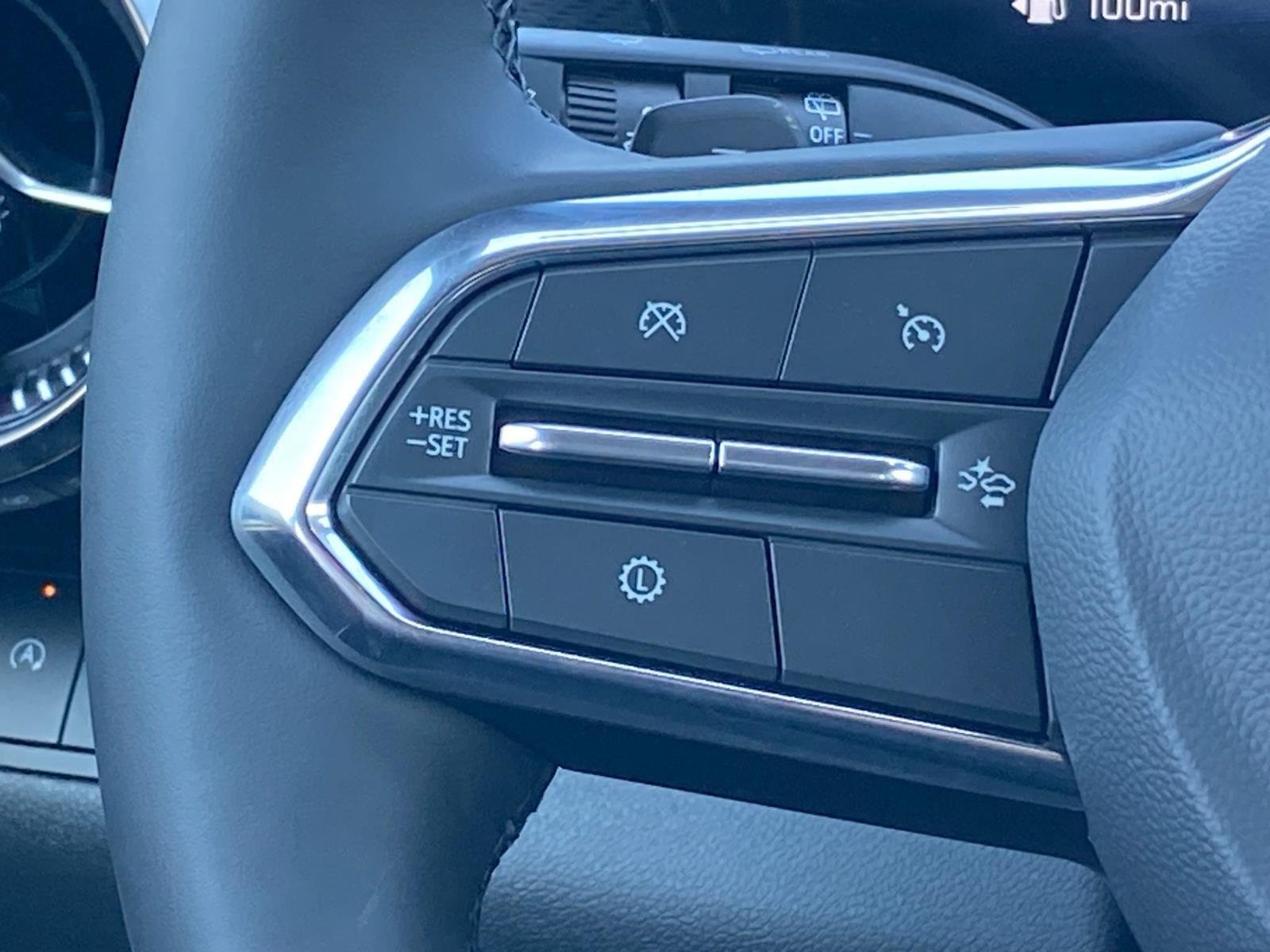 2027 Chevrolet Equinox LT - Photo 9