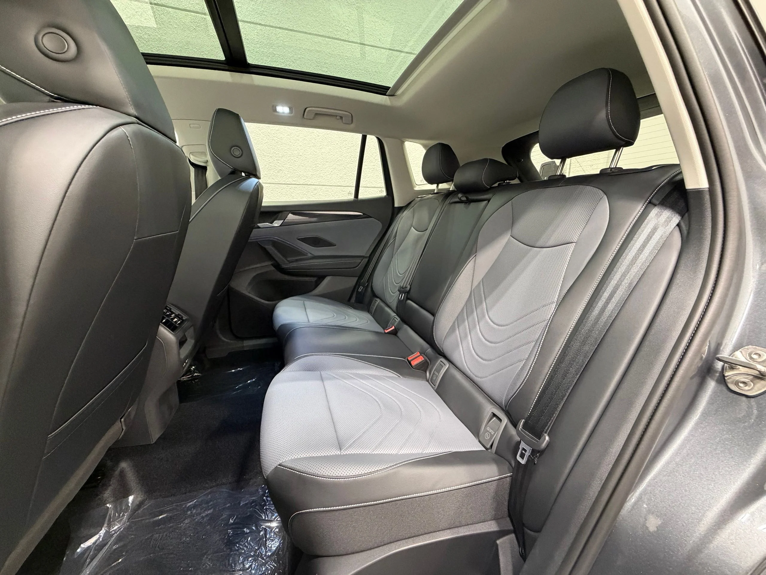 New 2026 Gray Volkswagen SE image 23