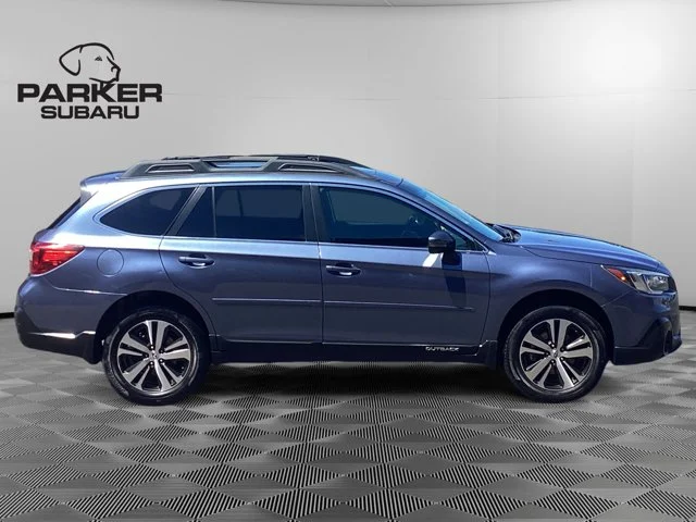 Used 2018 Twilight Blue Metallic Subaru Limited image 6