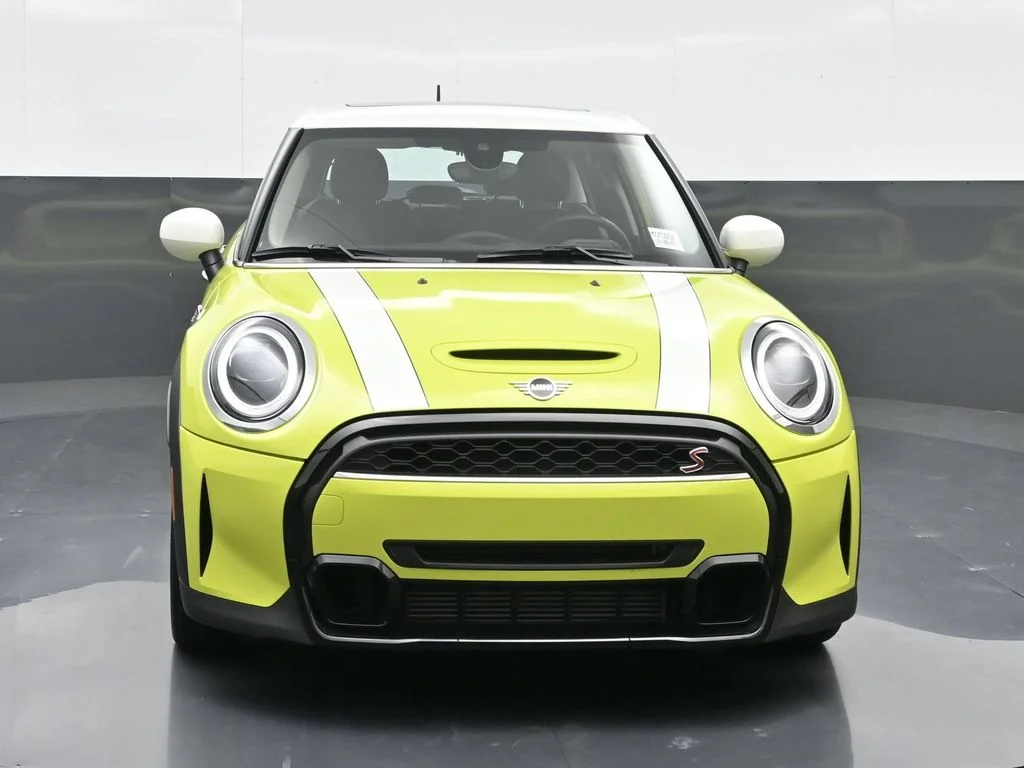 Certified Used 2023 Yellow MINI Signature image 15