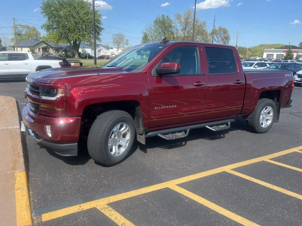 2016 Chevrolet Silverado 1500 LT Z71 4X4 Crew Cab Short Box's photo