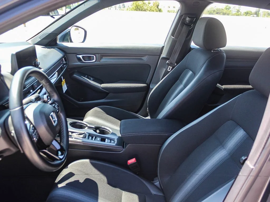 2025 Honda Civic Sport - Photo 46