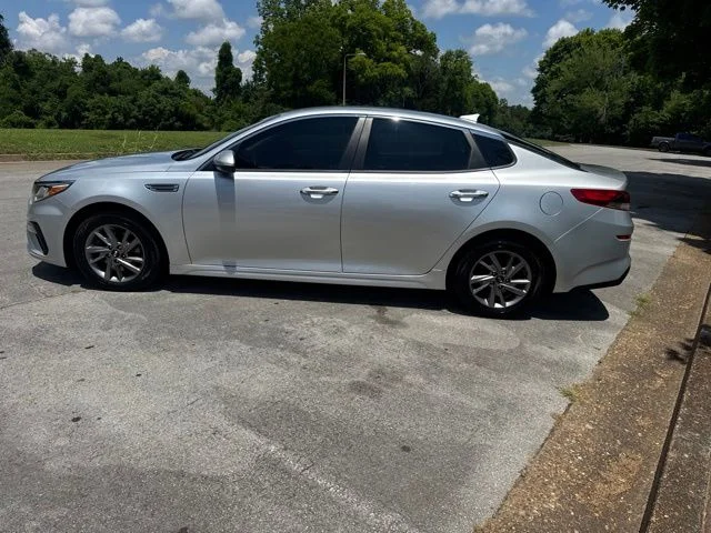 Used 2019 Silver Kia LX image 4