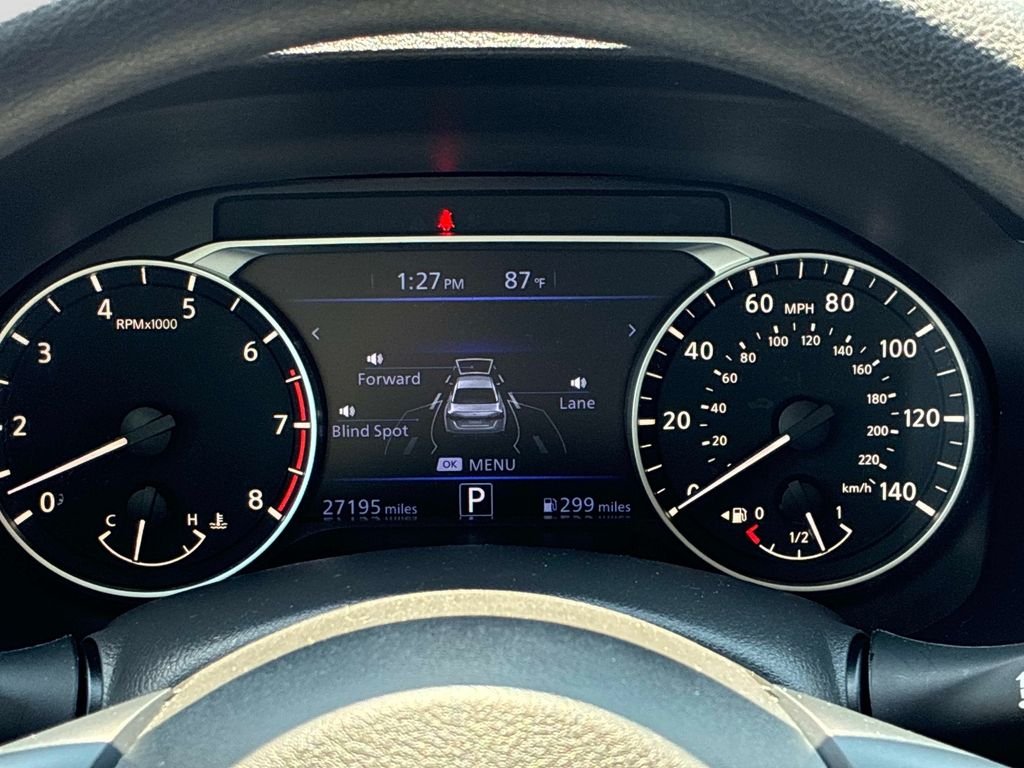 Used 2024 Gray Nissan 2.5 SV image 27