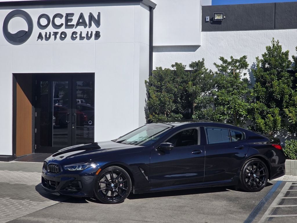 2023 BMW 8 Series M850i