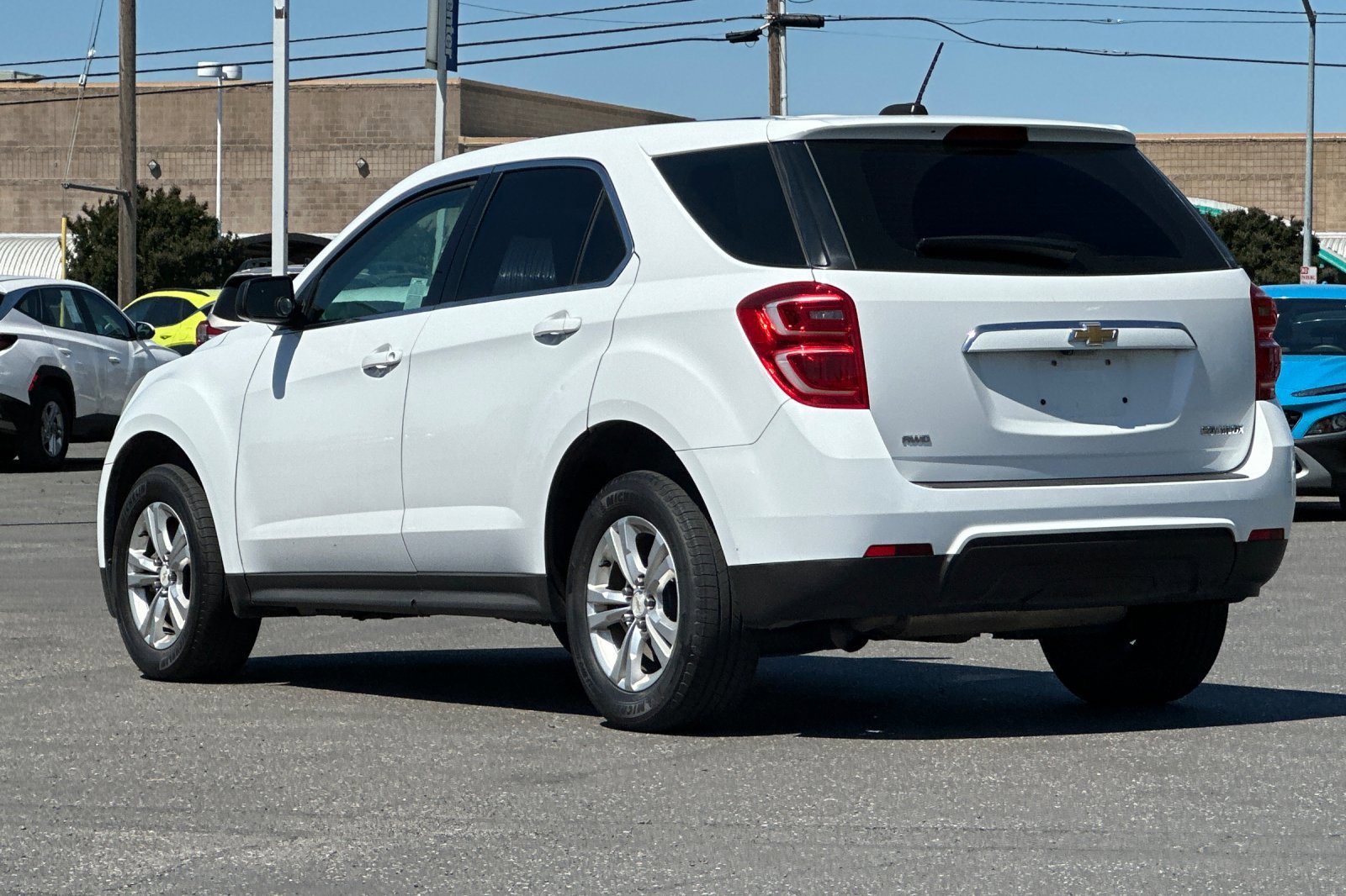 Used 2016 Summit White Chevrolet LS image 6