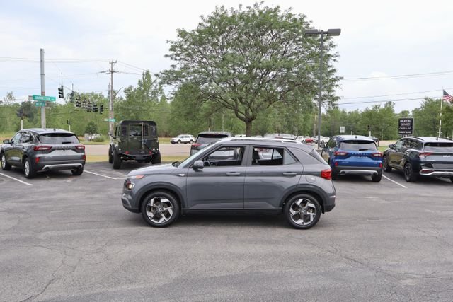 Certified Used 2023 Gray Hyundai SEL image 4