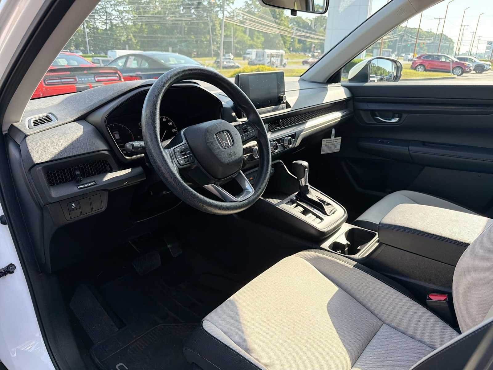 Certified Used 2023 Platinum White Pearl Honda LX image 10