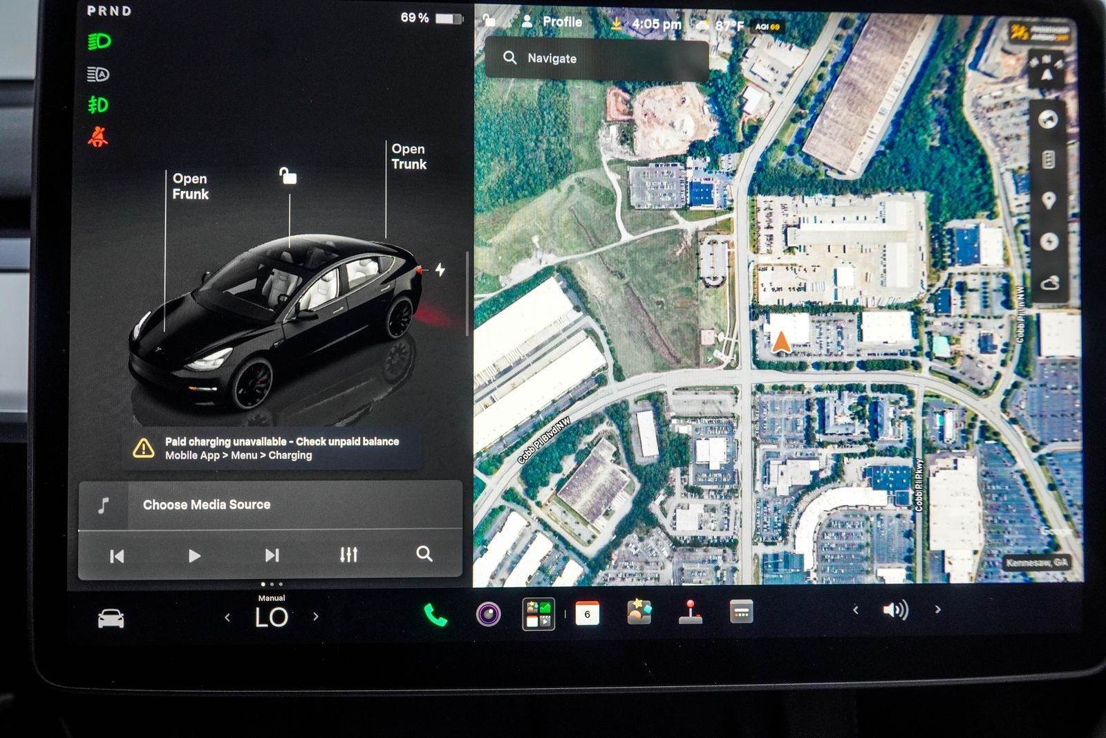 Used 2023 Black Tesla Performance image 22