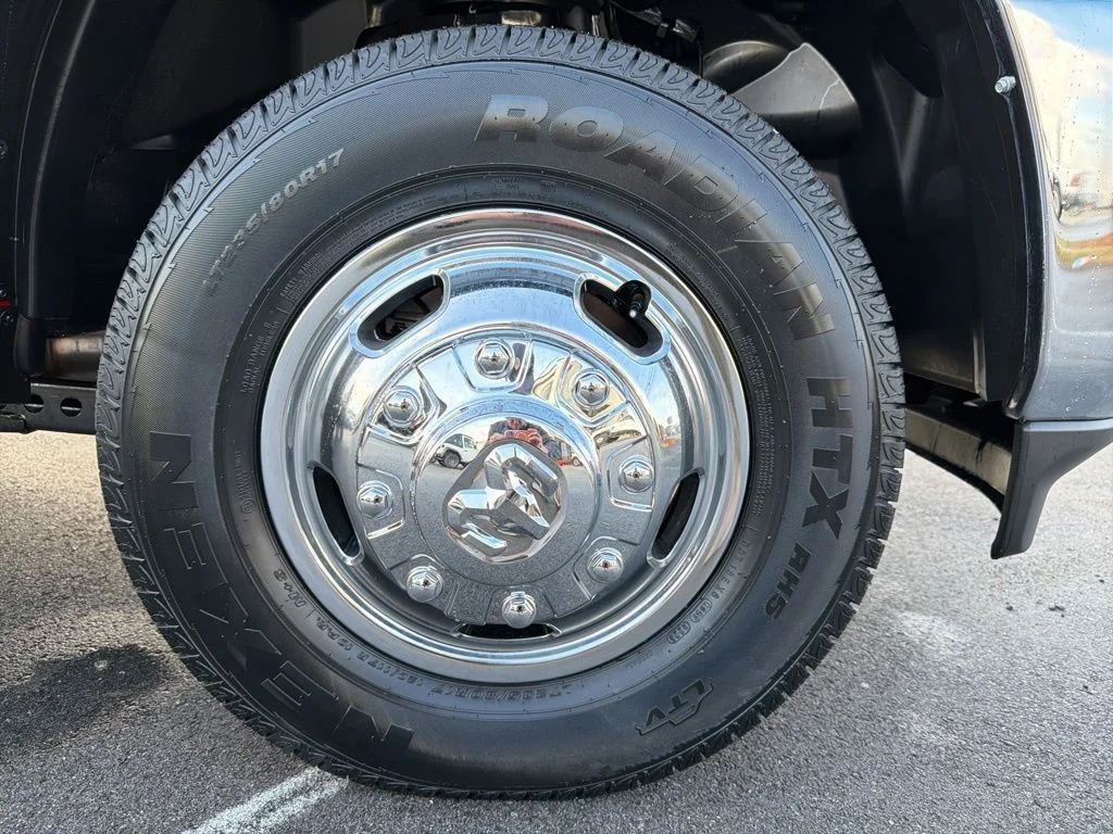 New 2026 Molten Red Pearlcoat RAM Laramie image 10