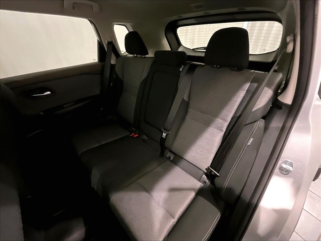 Used 2023 Silver Nissan SV image 15