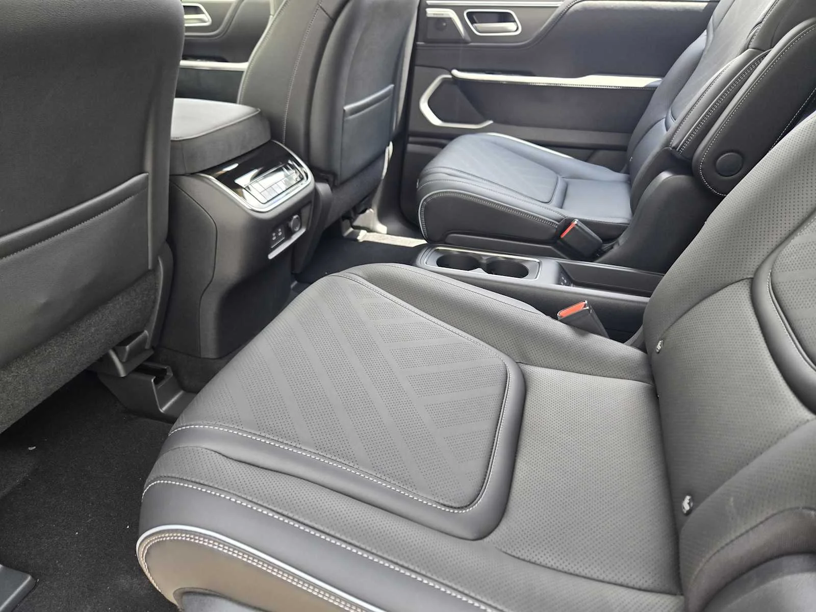 New 2026 DYNAMIC METAL INFINITI Luxe 2WD image 19