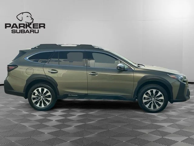 Used 2025 Autumn Green Metallic/Crystal Black Silica Subaru Touring image 6