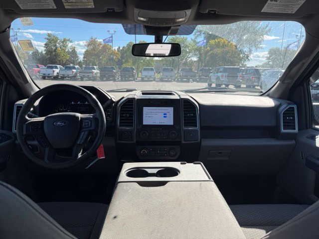 Used 2019 Blue Ford XLT image 2