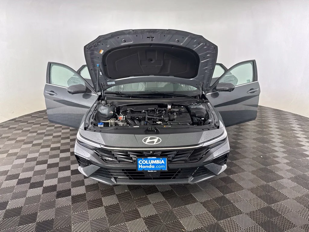 Used 2024 Gray Hyundai Limited image 12