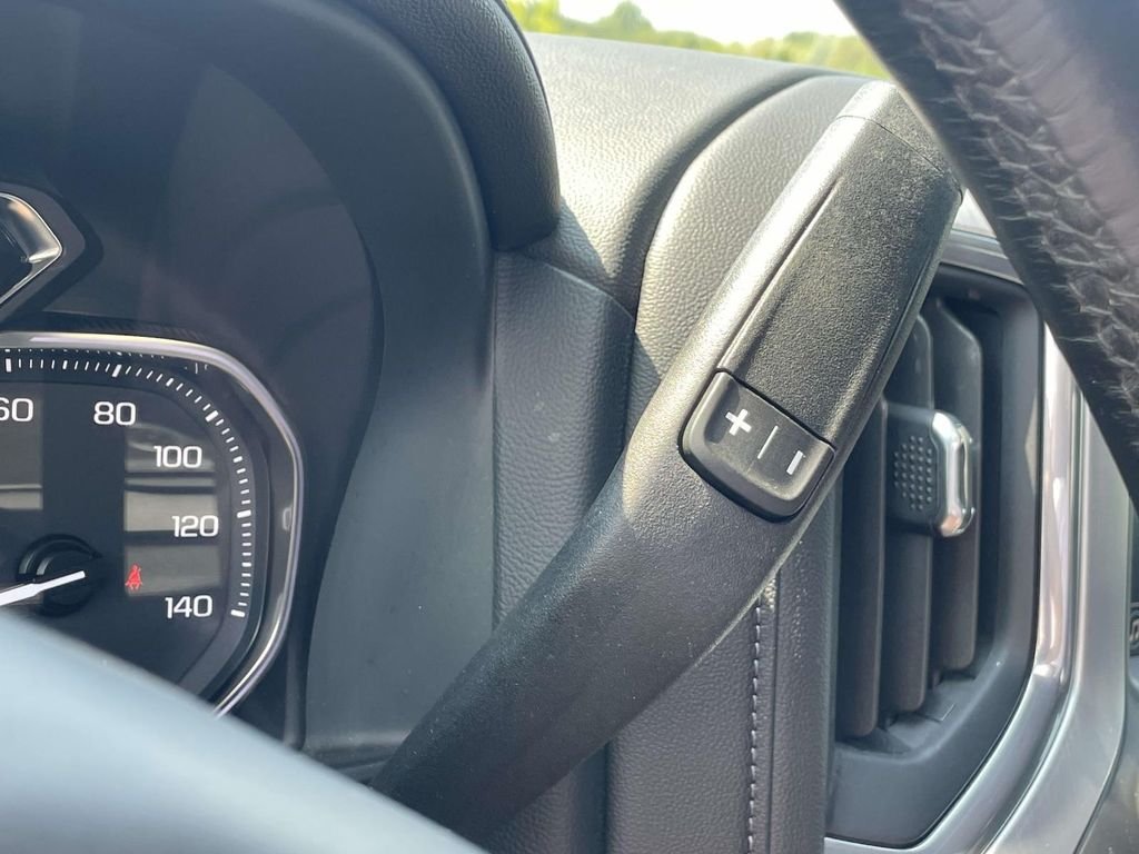Used 2020 Blue GMC Elevation image 27