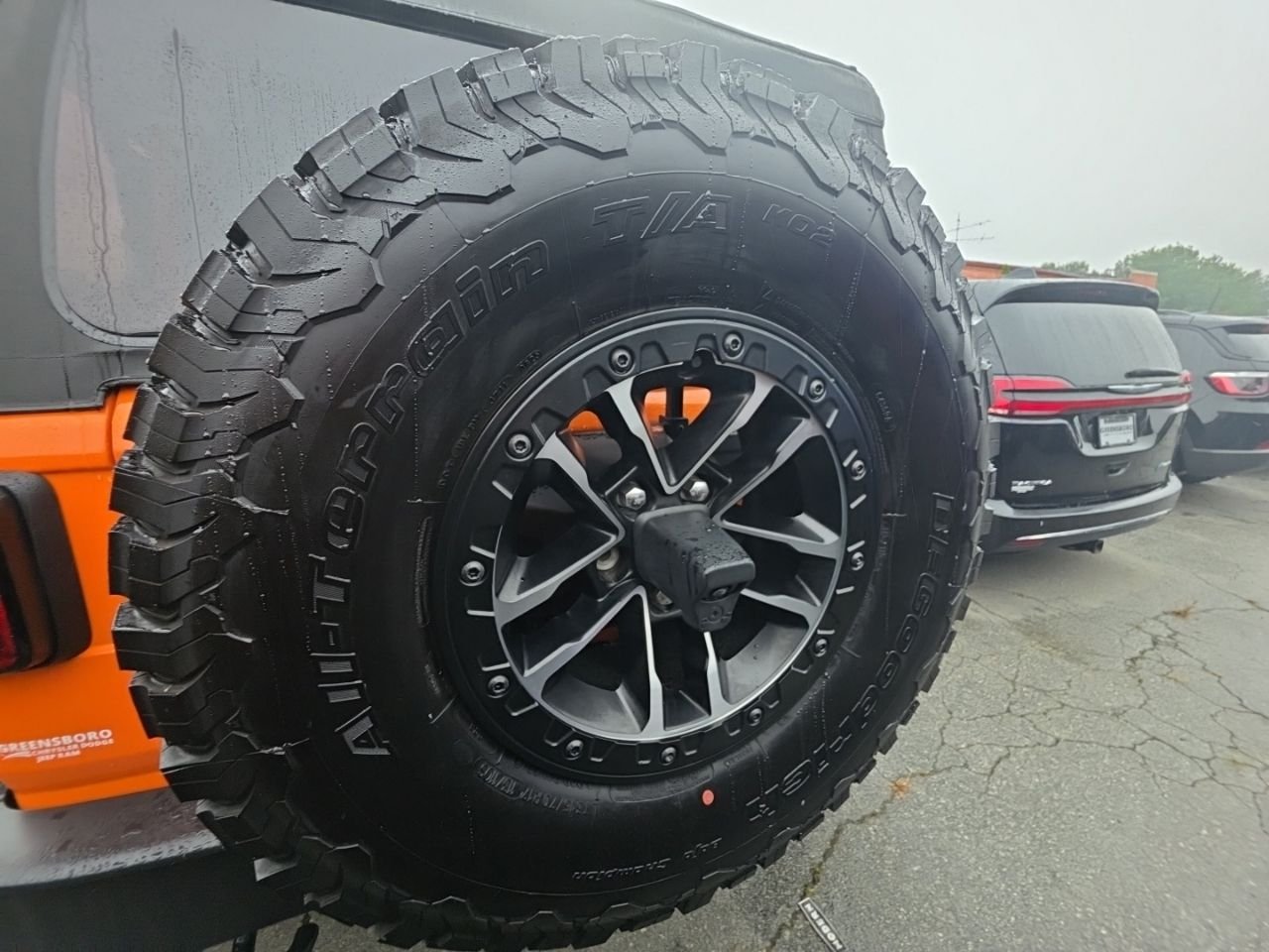 Used 2025 Orange Jeep Willys image 32