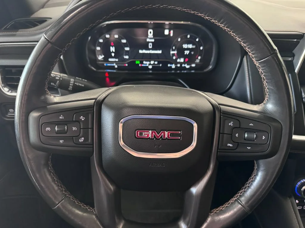 2023 GMC Yukon AT4 - Photo 17